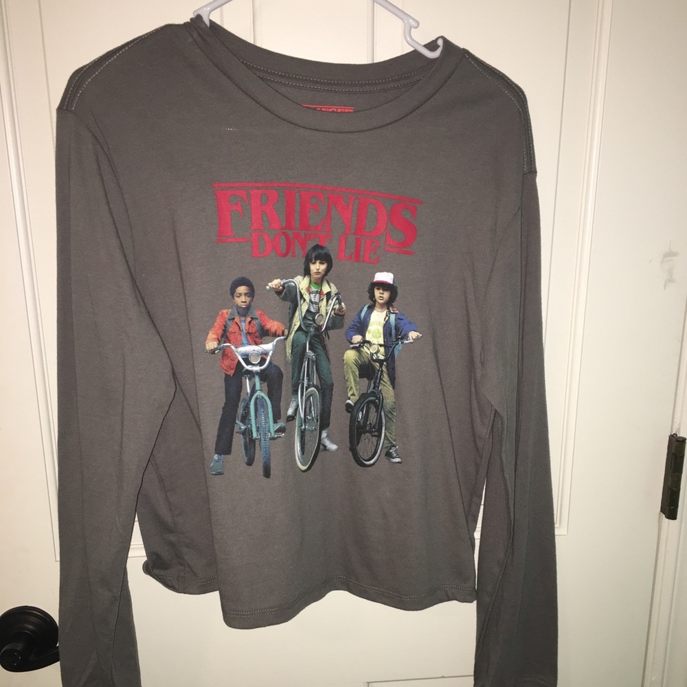 Long sleeved stranger things tee